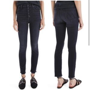 MOTHER Denim The Pixie Swooner Ankle Fray Jeans in Thunder Road Size 24